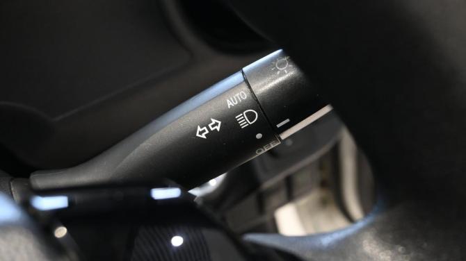 Toyota Aqua I Рестайлинг 2 с пробегом 2018 года, цена 1 070 000 рублей, 101750 км, хэтчбек, Автокод Объявления