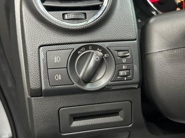 Opel Antara I Рестайлинг с пробегом 2013 года, цена 1 380 000 рублей, 108259 км, внедорожник, Автокод Объявления