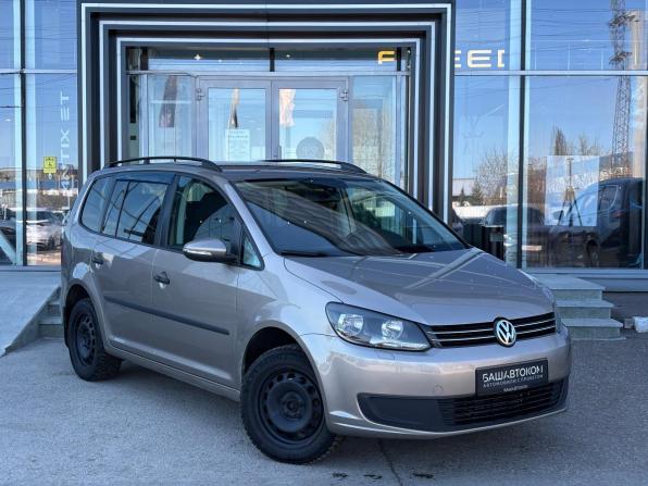 Volkswagen Touran I Рестайлинг 2 с пробегом 2013 года, цена 1 020 000 рублей, 204794 км, компактвэн, Автокод Объявления