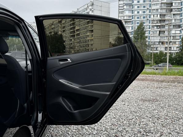 Hyundai Solaris I Рестайлинг с пробегом 2015 года, цена 799 000 рублей, 225312 км, седан, Автокод Объявления