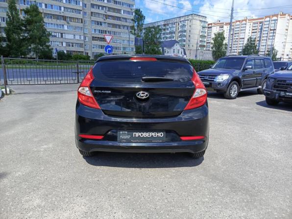 Hyundai Solaris I Рестайлинг с пробегом 2016 года, цена 880 000 рублей, 124697 км, хэтчбек, Автокод Объявления