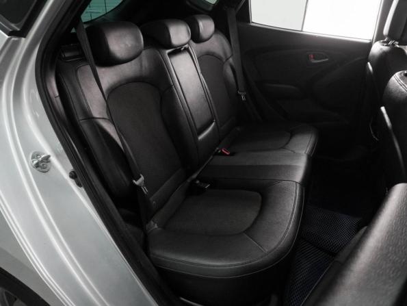 Hyundai ix35 I Рестайлинг с пробегом 2015 года, цена 1 399 000 рублей, 208838 км, внедорожник, Автокод Объявления
