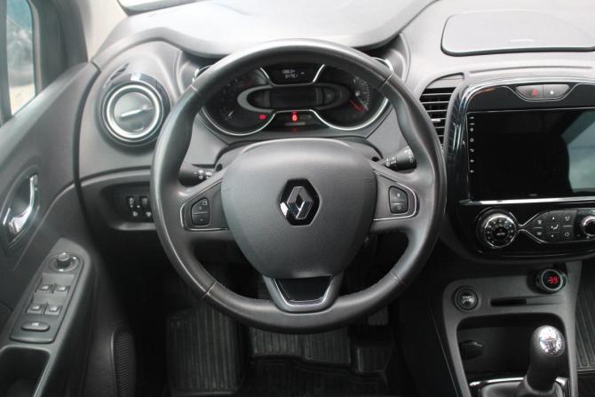 Renault Kaptur I с пробегом 2018 года, цена 1 470 000 рублей, 138618 км, внедорожник, Автокод Объявления