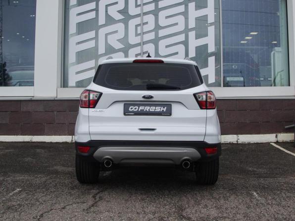 Ford Kuga II Рестайлинг с пробегом 2018 года, цена 1 799 000 рублей, 93000 км, внедорожник, Автокод Объявления