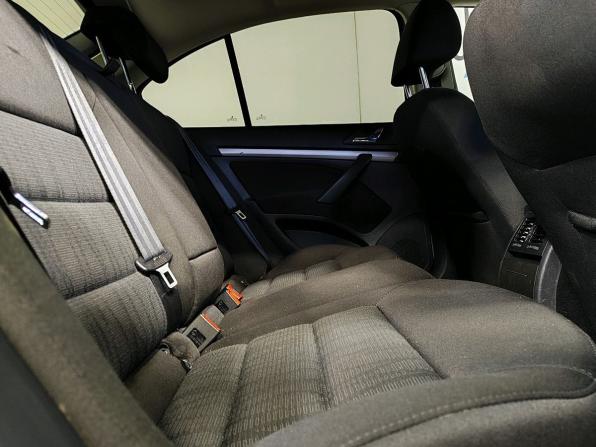 Skoda Octavia II (A5) Рестайлинг с пробегом 2013 года, цена 1 029 000 рублей, 221696 км, лифтбек, Автокод Объявления