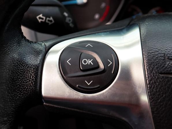 Ford Focus III с пробегом 2013 года, цена 825 000 рублей, 119663 км, хэтчбек, Автокод Объявления