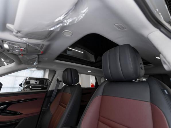Land Rover Range Rover Evoque II Рестайлинг с пробегом 2025 года, цена 5 675 000 рублей, 30 км, внедорожник, Автокод Объявления