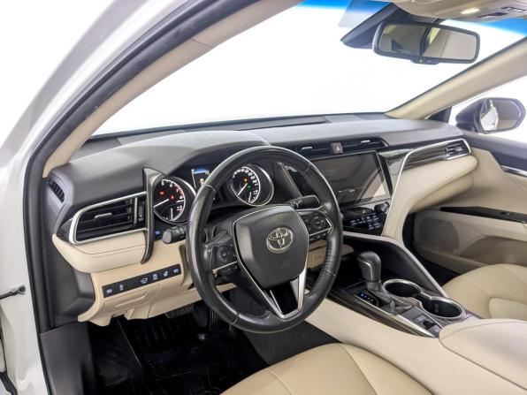 Toyota Camry VIII (XV70) с пробегом 2021 года, цена 3 150 000 рублей, 61157 км, седан, Автокод Объявления