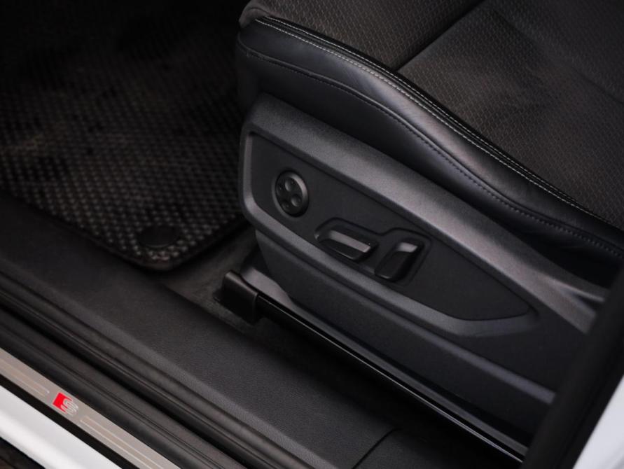 Audi Q5 Sportback I (FY) Санкт-Петербург  - изображение 27