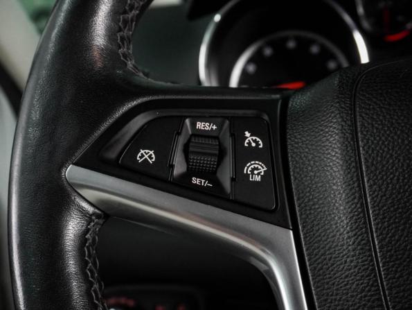 Opel Zafira C с пробегом 2013 года, цена 1 087 000 рублей, 140932 км, компактвэн, Автокод Объявления