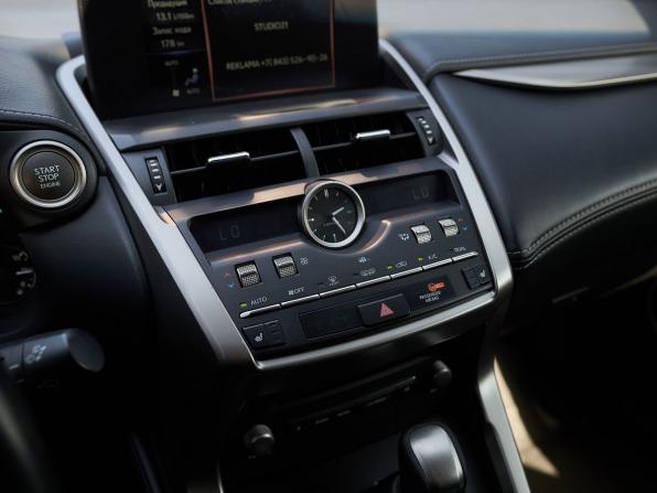 Lexus NX I Рестайлинг с пробегом 2018 года, цена 3 157 400 рублей, 131838 км, внедорожник, Автокод Объявления