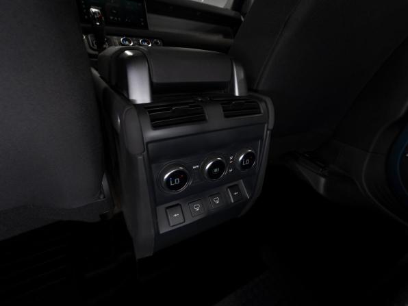 Land Rover Defender II с пробегом 2021 года, цена 4 600 000 рублей, 109000 км, внедорожник, Автокод Объявления
