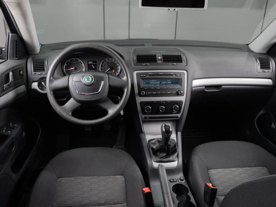 Skoda Octavia II (A5) Рестайлинг Тюмень  - изображение 6