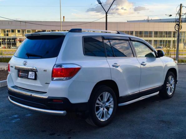 Toyota Highlander II (XU40) Рестайлинг с пробегом 2012 года, цена 1 945 000 рублей, 247036 км, внедорожник, Автокод Объявления