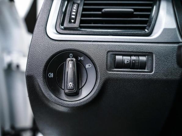 Skoda Rapid I с пробегом 2015 года, цена 730 000 рублей, 167067 км, лифтбек, Автокод Объявления