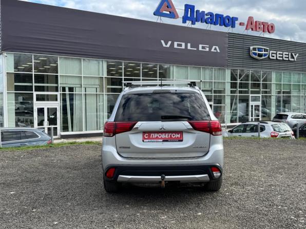 Mitsubishi Outlander III Рестайлинг 2 с пробегом 2016 года, цена 1 995 000 рублей, 111826 км, внедорожник, Автокод Объявления