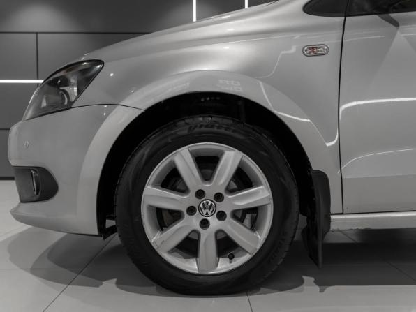 Volkswagen Polo V с пробегом 2011 года, цена 720 000 рублей, 195823 км, седан, Автокод Объявления