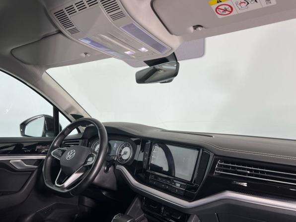 Volkswagen Touareg III с пробегом 2021 года, цена 5 699 000 рублей, 95000 км, внедорожник, Автокод Объявления