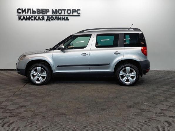 Skoda Yeti I Рестайлинг с пробегом 2013 года, цена 1 175 000 рублей, 185224 км, внедорожник, Автокод Объявления