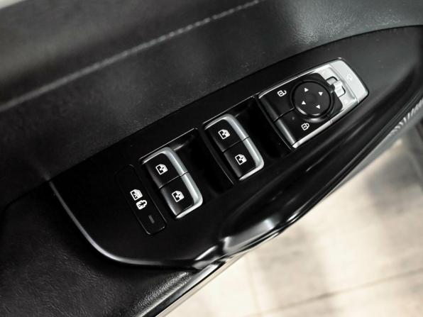 Kia K5 III с пробегом 2020 года, цена 2 630 000 рублей, 82879 км, седан, Автокод Объявления