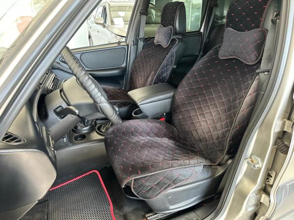 Chevrolet Niva I Рестайлинг с пробегом 2016 года, цена 680 000 рублей, 127044 км, внедорожник, Автокод Объявления