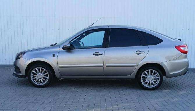 Lada (ВАЗ) Granta I Рестайлинг с пробегом 2020 года, цена 749 000 рублей, 120700 км, хэтчбек, Автокод Объявления