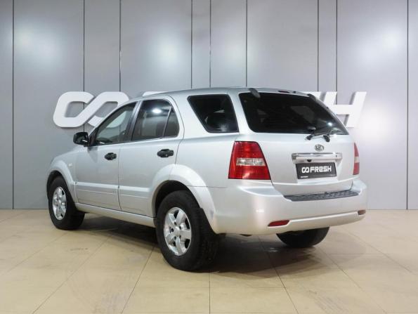 Kia Sorento I Рестайлинг с пробегом 2008 года, цена 719 000 рублей, 221672 км, внедорожник, Автокод Объявления