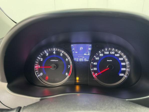 Hyundai Solaris I с пробегом 2012 года, цена 820 000 рублей, 218918 км, седан, Автокод Объявления