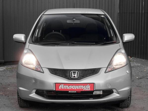 Honda Fit II с пробегом 2010 года, цена 770 000 рублей, 124796 км, хэтчбек, Автокод Объявления