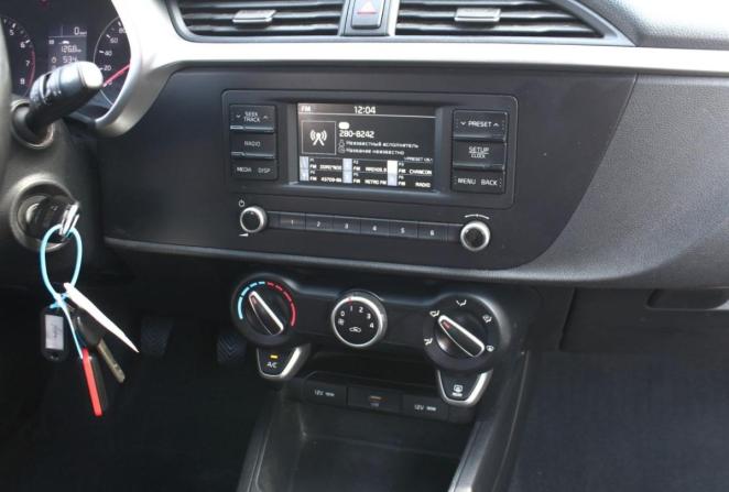 Kia Rio IV Рестайлинг с пробегом 2021 года, цена 1 370 000 рублей, 174402 км, хэтчбек, Автокод Объявления