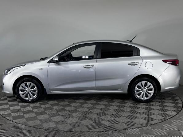 Kia Rio IV с пробегом 2019 года, цена 1 445 000 рублей, 98900 км, седан, Автокод Объявления