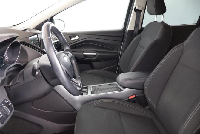 Ford Kuga II Рестайлинг с пробегом 2019 года, цена 1 499 000 рублей, 146000 км, внедорожник, Автокод Объявления