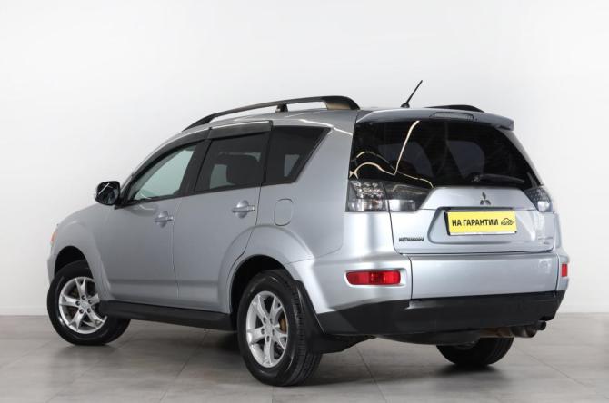 Mitsubishi Outlander II Рестайлинг с пробегом 2011 года, цена 1 429 000 рублей, 155409 км, внедорожник, Автокод Объявления