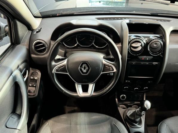 Renault Duster I Рестайлинг с пробегом 2019 года, цена 1 015 000 рублей, 241250 км, внедорожник, Автокод Объявления