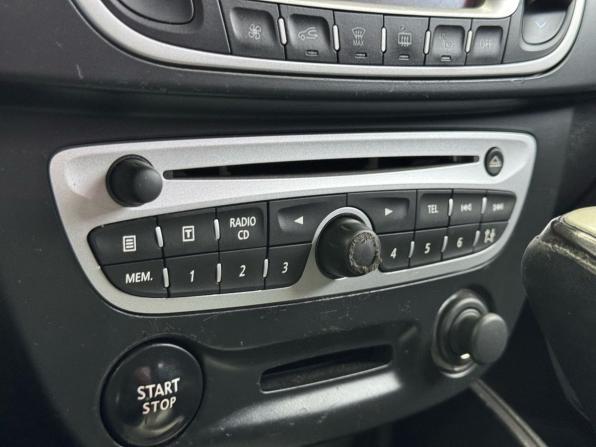 Renault Fluence I с пробегом 2010 года, цена 560 000 рублей, 156130 км, седан, Автокод Объявления