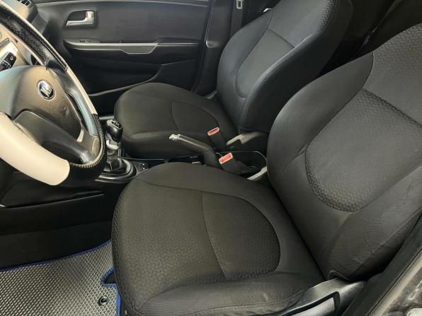 Kia Rio III Рестайлинг с пробегом 2015 года, цена 811 640 рублей, 160489 км, седан, Автокод Объявления
