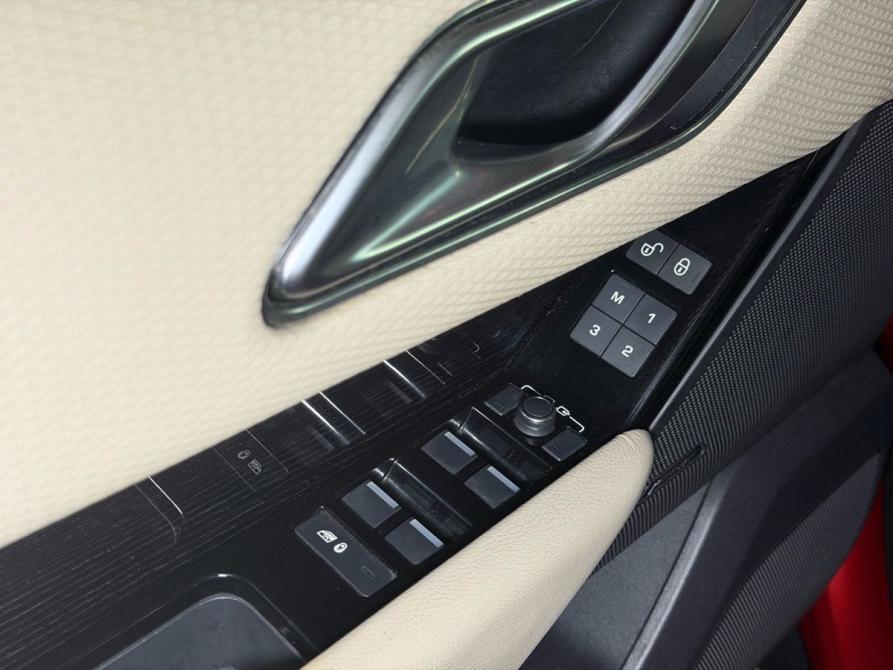 Land Rover Range Rover Velar I Тверь  - изображение 8