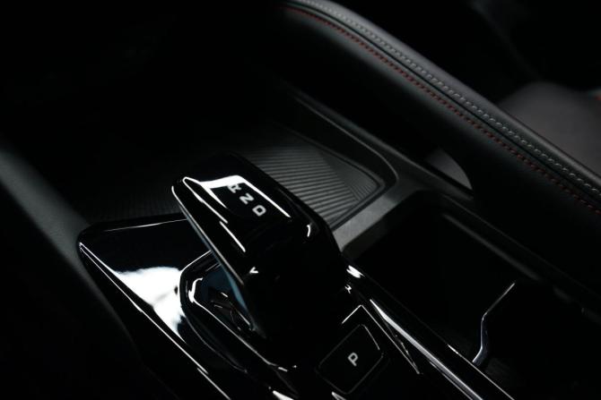 Geely Coolray I Рестайлинг с пробегом 2024 года, цена 2 295 000 рублей, 48800 км, внедорожник, Автокод Объявления