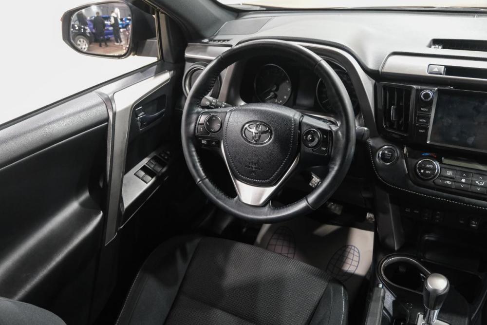 Toyota RAV4 IV (XA40) Рестайлинг Новокузнецк  - изображение 17