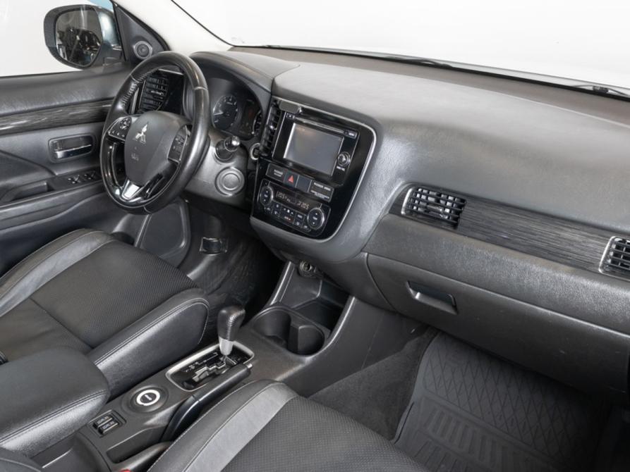 Mitsubishi Outlander III Рестайлинг 2 Казань  - изображение 7