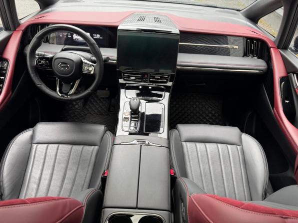 GAC M8 с пробегом 2024 года, цена 4 799 000 рублей, 8555 км, минивэн, Автокод Объявления