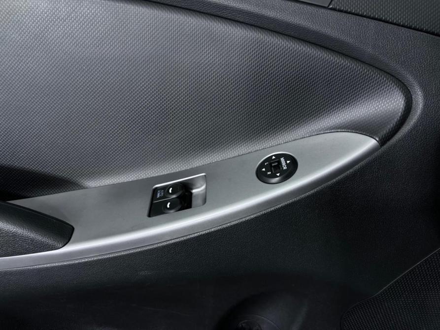 Hyundai Solaris I Рестайлинг Ростов-на-Дону  - изображение 15