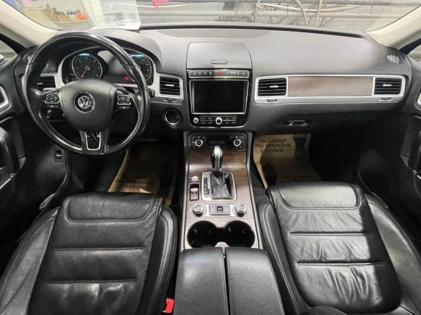 Volkswagen Touareg II Рестайлинг с пробегом 2016 года, цена 2 898 000 рублей, 208790 км, внедорожник, Автокод Объявления