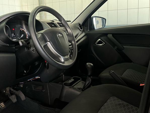 Lada (ВАЗ) Granta I Рестайлинг с пробегом 2022 года, цена 881 000 рублей, 70234 км, седан, Автокод Объявления