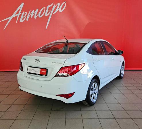 Hyundai Solaris I Рестайлинг с пробегом 2014 года, цена 1 025 000 рублей, 124144 км, седан, Автокод Объявления