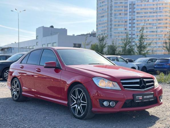Mercedes-Benz C-Класс III (W204) Рестайлинг с пробегом 2013 года, цена 1 165 000 рублей, 223000 км, седан, Автокод Объявления