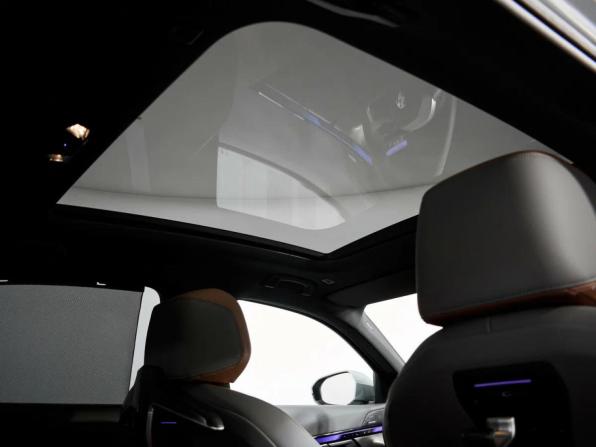BMW 5 серии VIII (G60/G61/G68) с пробегом 2025 года, цена 7 950 000 рублей, 11500 км, седан, Автокод Объявления