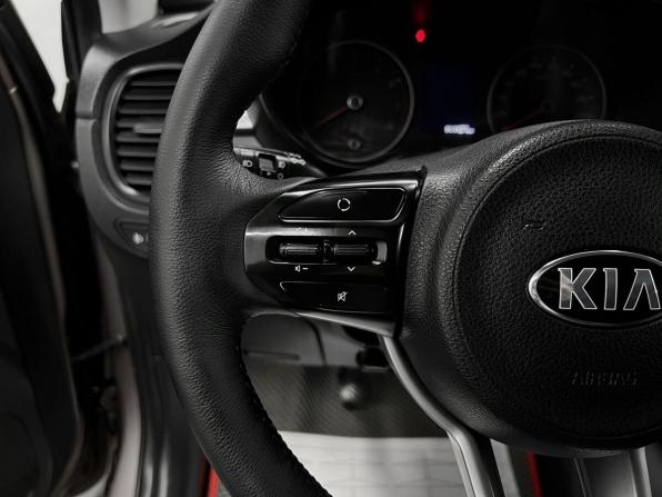 Kia Rio IV с пробегом 2018 года, цена 1 275 000 рублей, 141437 км, хэтчбек, Автокод Объявления