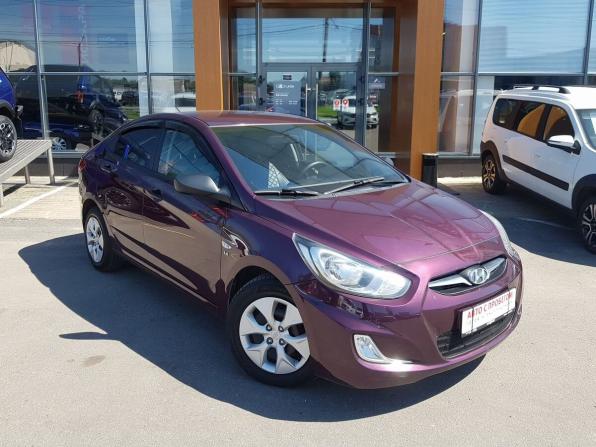 Hyundai Solaris I с пробегом 2013 года, цена 735 000 рублей, 223700 км, седан, Автокод Объявления
