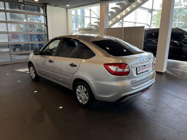 Lada (ВАЗ) Granta I Рестайлинг с пробегом 2021 года, цена 695 000 рублей, 44170 км, лифтбек, Автокод Объявления